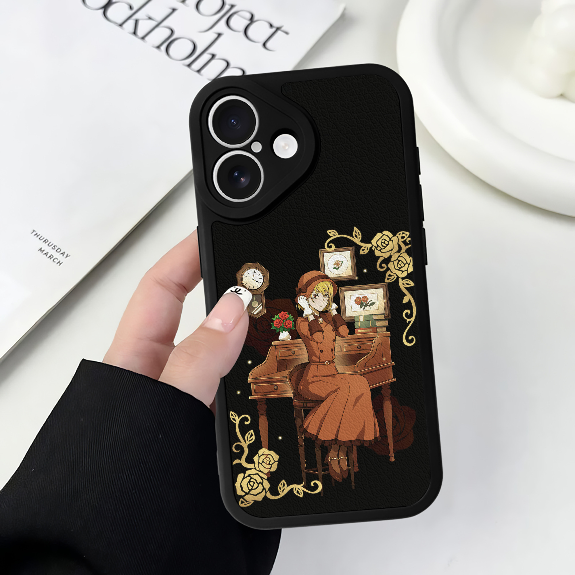 （画像用） 文豪ストレイドッグス Bungo Stray Dogs 【iPhone 16シリーズ対応】シリコンスマホケース（レザー調） 材質：シリコン